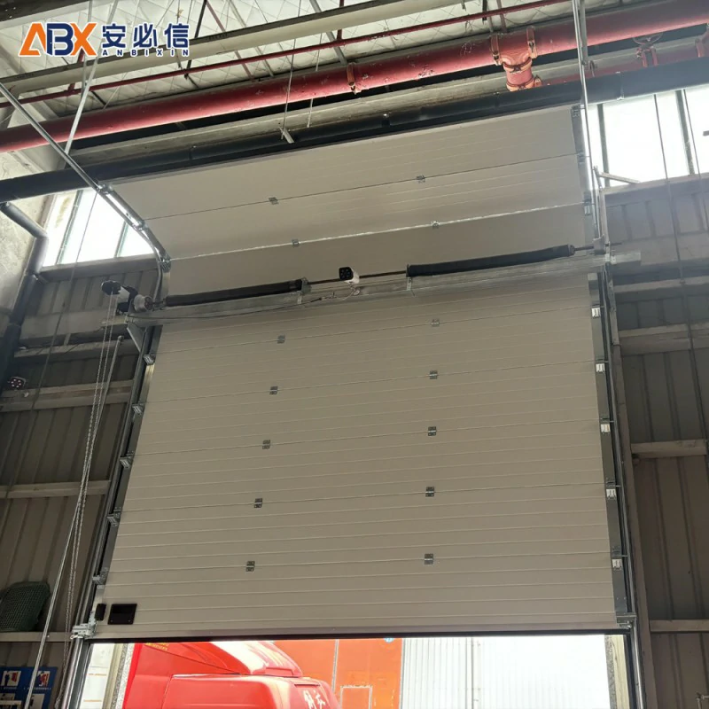 扬州市翻板提升门